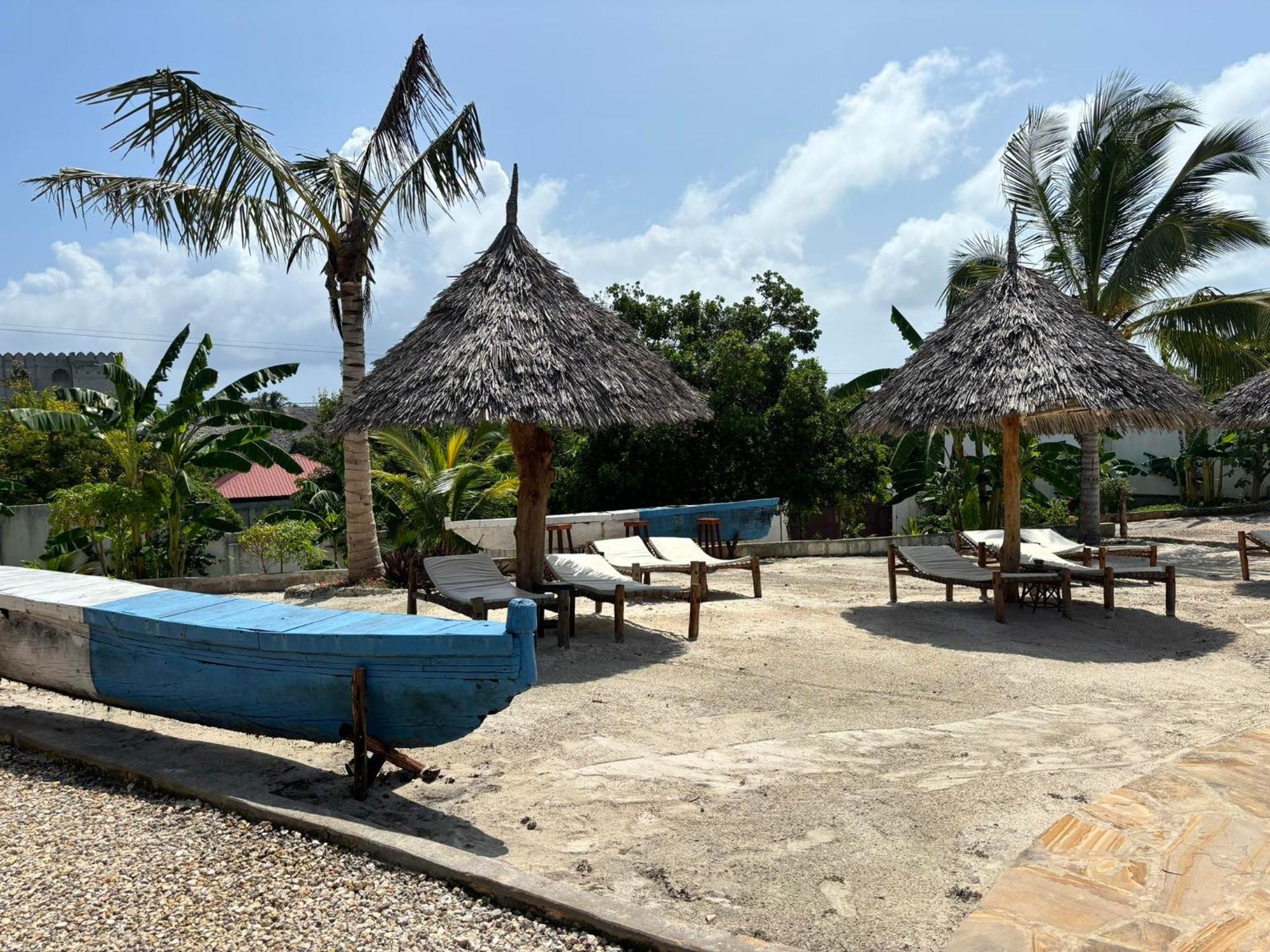 Africa Dream Bungalow Kiwengwa Hotel Kiwengwa  Bagian luar foto